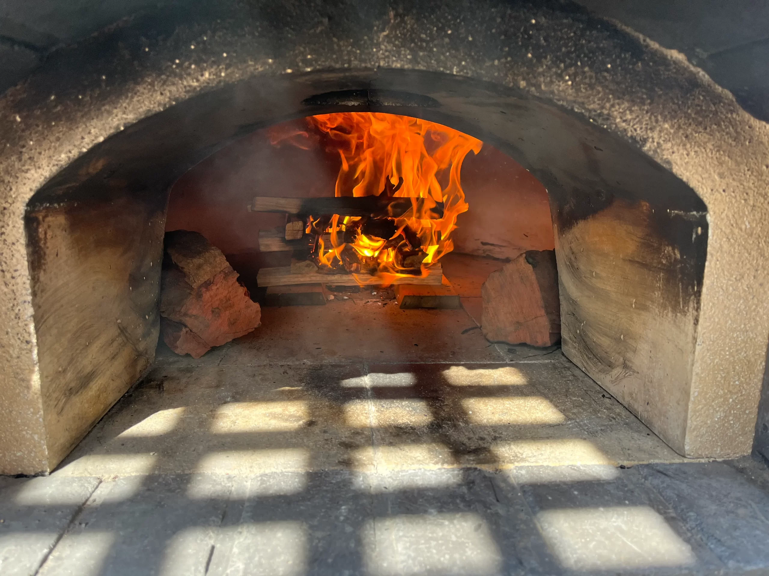 outdoor pizza oven